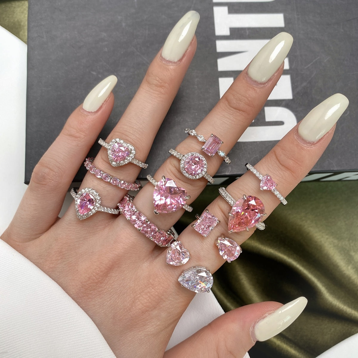 [HOT] Bague d'amour en forme de cœur de 0,5 carat CaratEternity