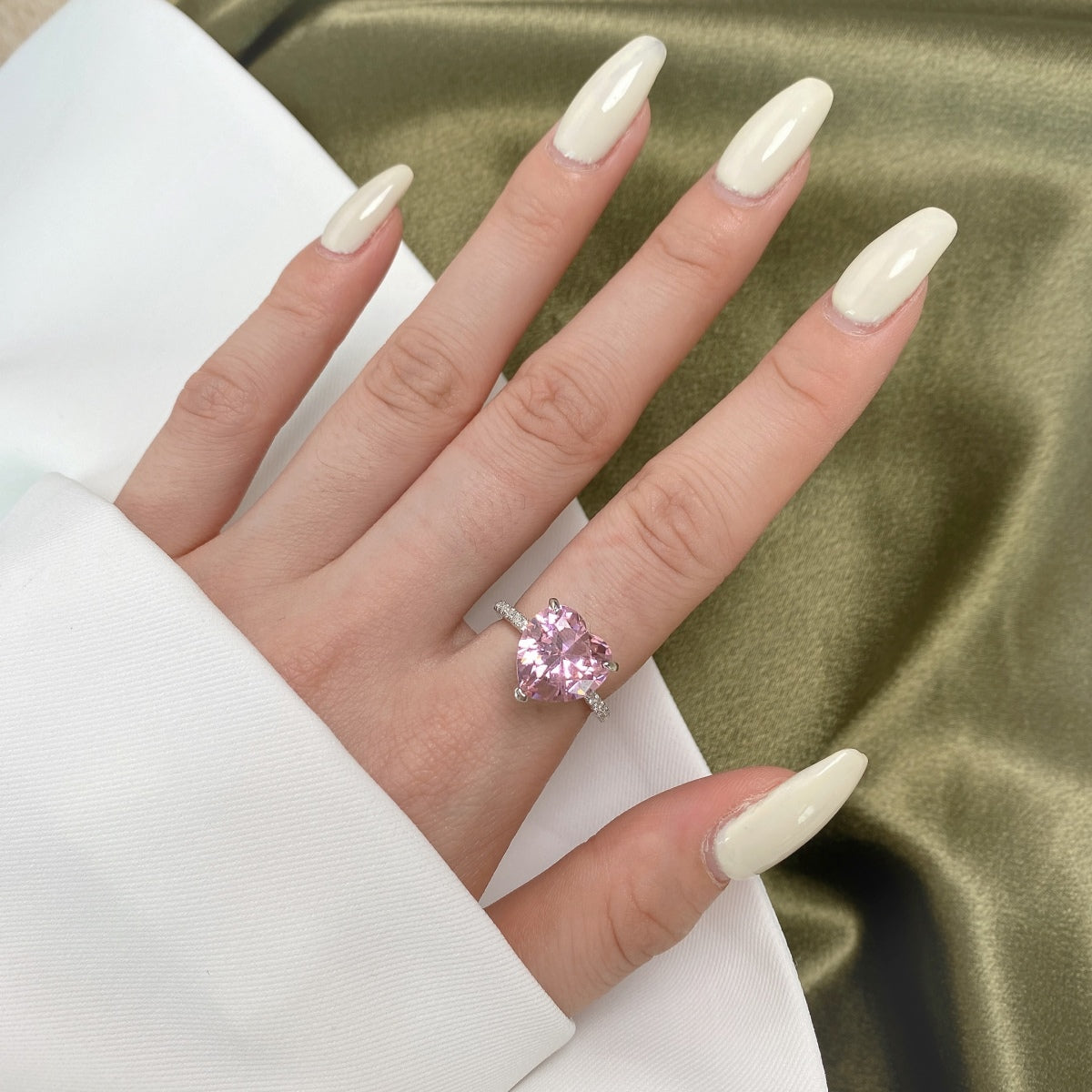 [HOT] Bague romantique luxueuse en forme de cœur scintillante de 6,0 carats