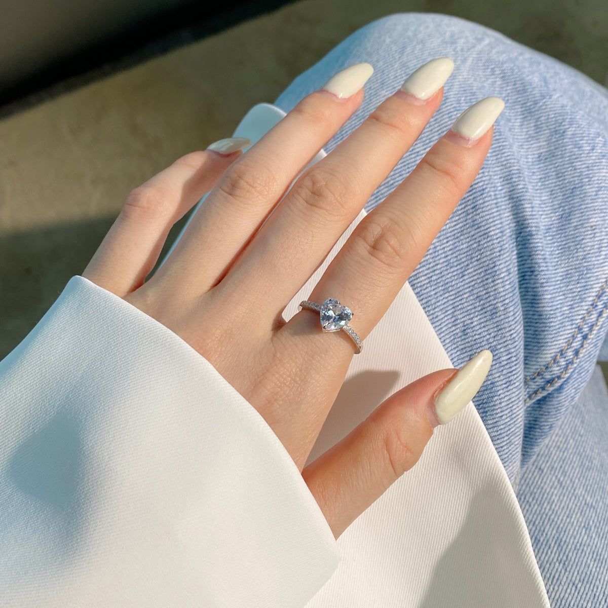 [HOT]2.0 Carat Dazzling Lustrous Heart Cut Lover Ring