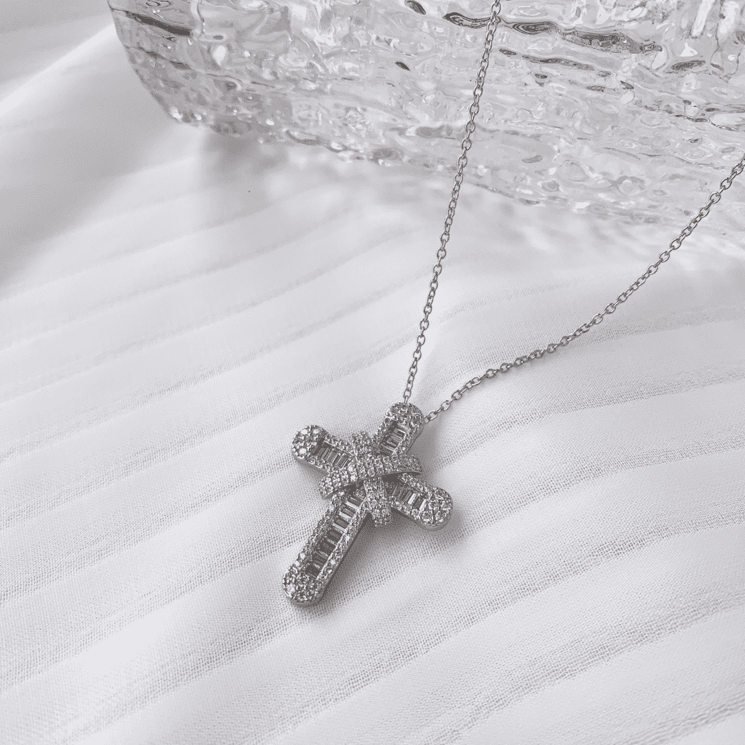 [HOT] Collier gypsophile avec diamants