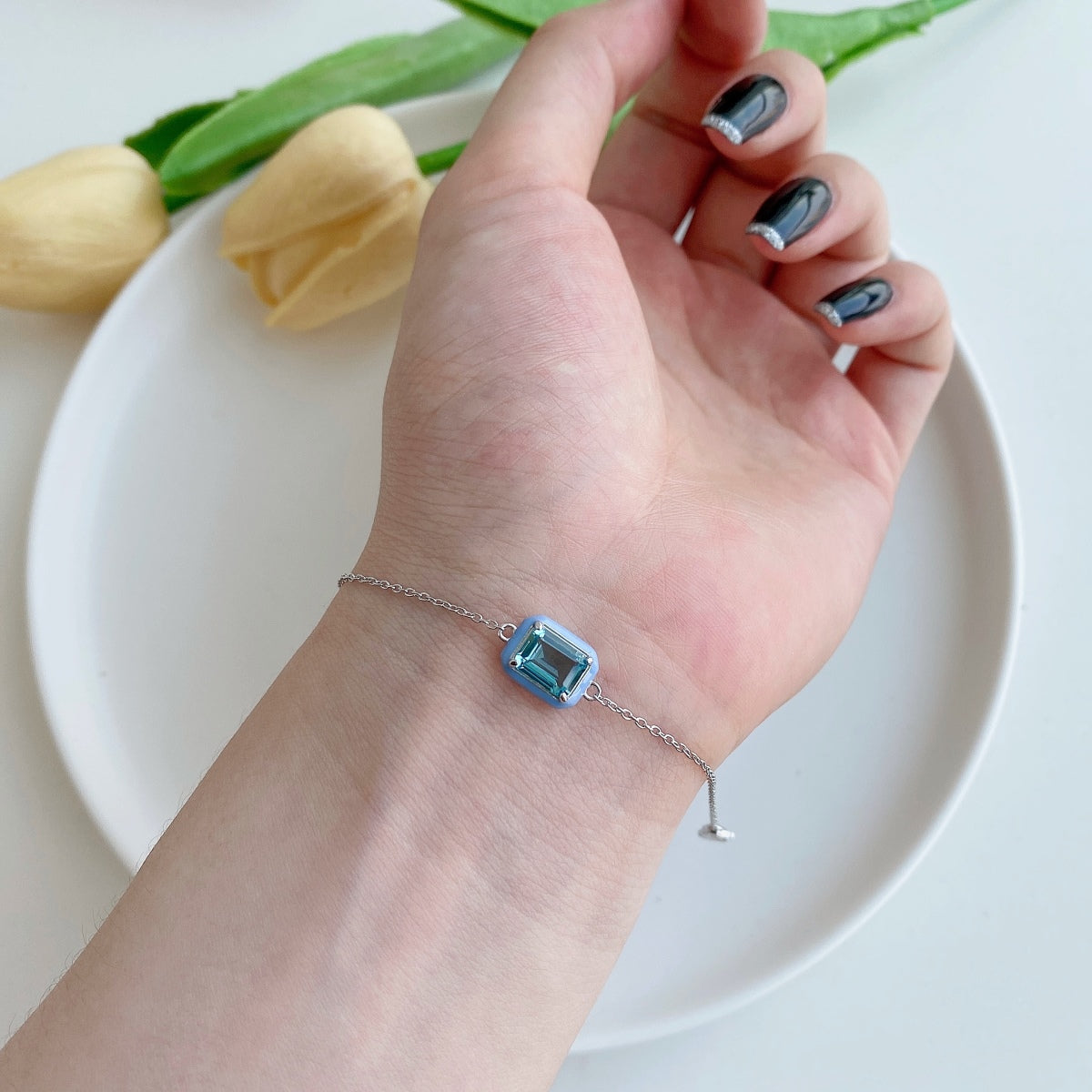 [HOT]2.0 Carat Sparkling Colorful Emerald Cut Daily Bracelet