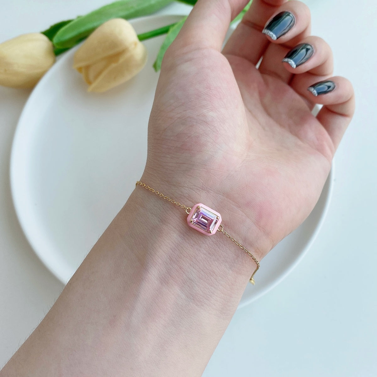 [HOT]2.0 Carat Sparkling Colorful Emerald Cut Daily Bracelet