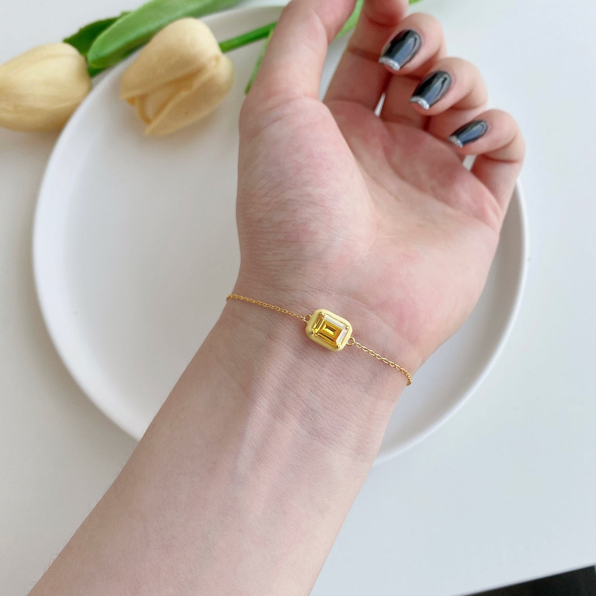 [HOT]2.0 Carat Sparkling Colorful Emerald Cut Daily Bracelet