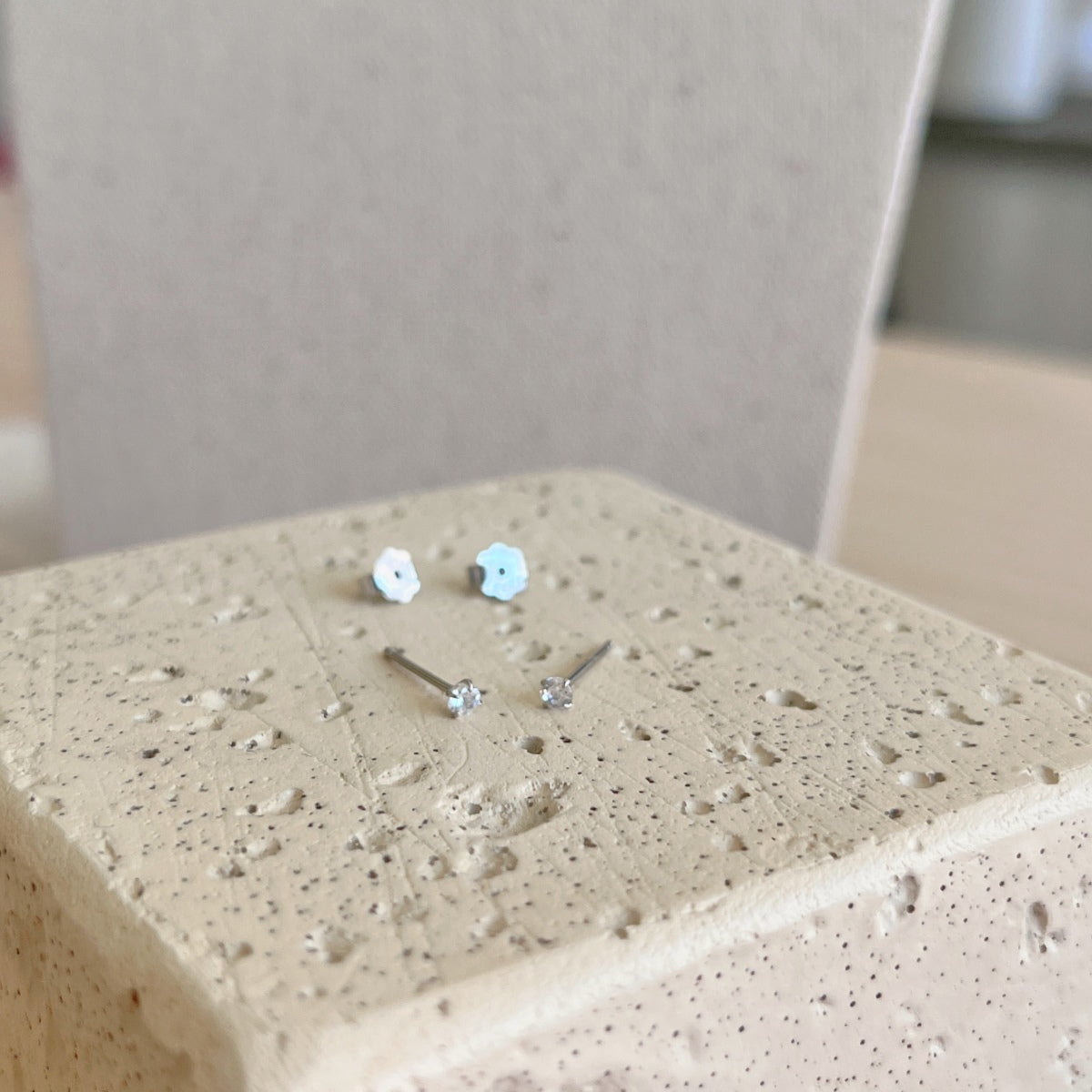 [HOT] Boucles d'oreilles solitaires délicates