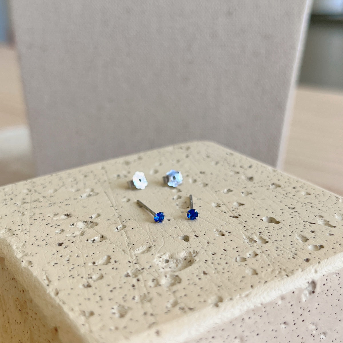 [HOT] Boucles d'oreilles solitaires délicates
