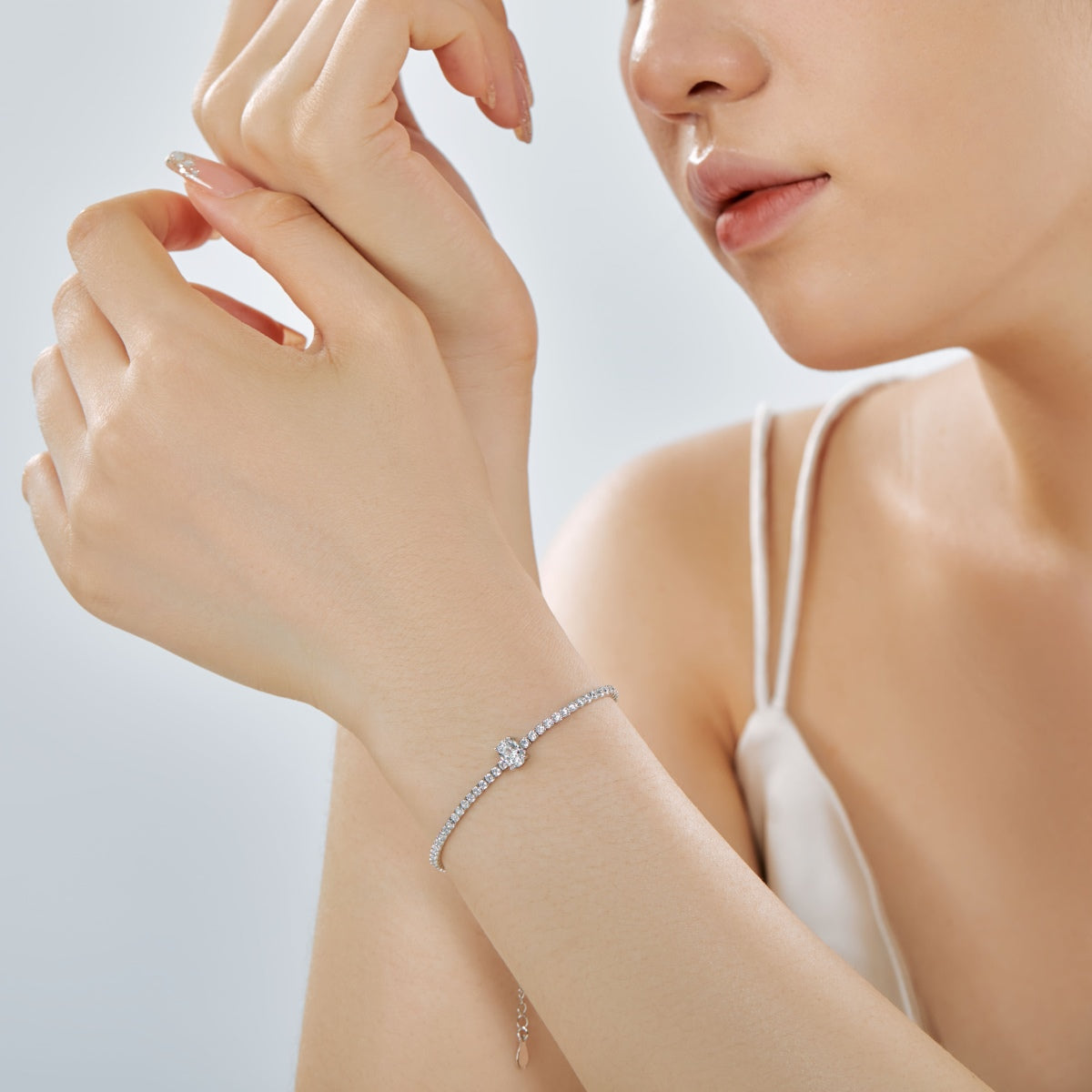 [HOT] Bracelet quotidien exquis taille ovale de 0,75 carat