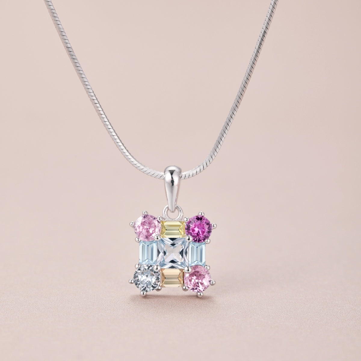 [HOT] Superbe collier multicolore