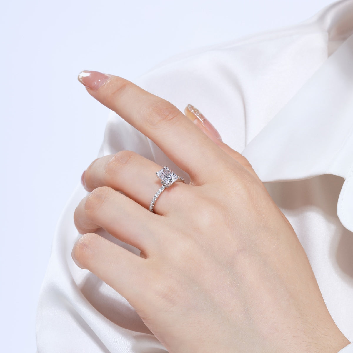 [HOT]2.0 Carat Dazzling Sparkling Radiant Cut Party Ring