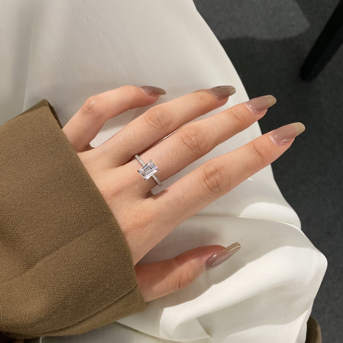 [HOT] Bague de fête scintillante et ornée de 2,0 carats, taille radiant