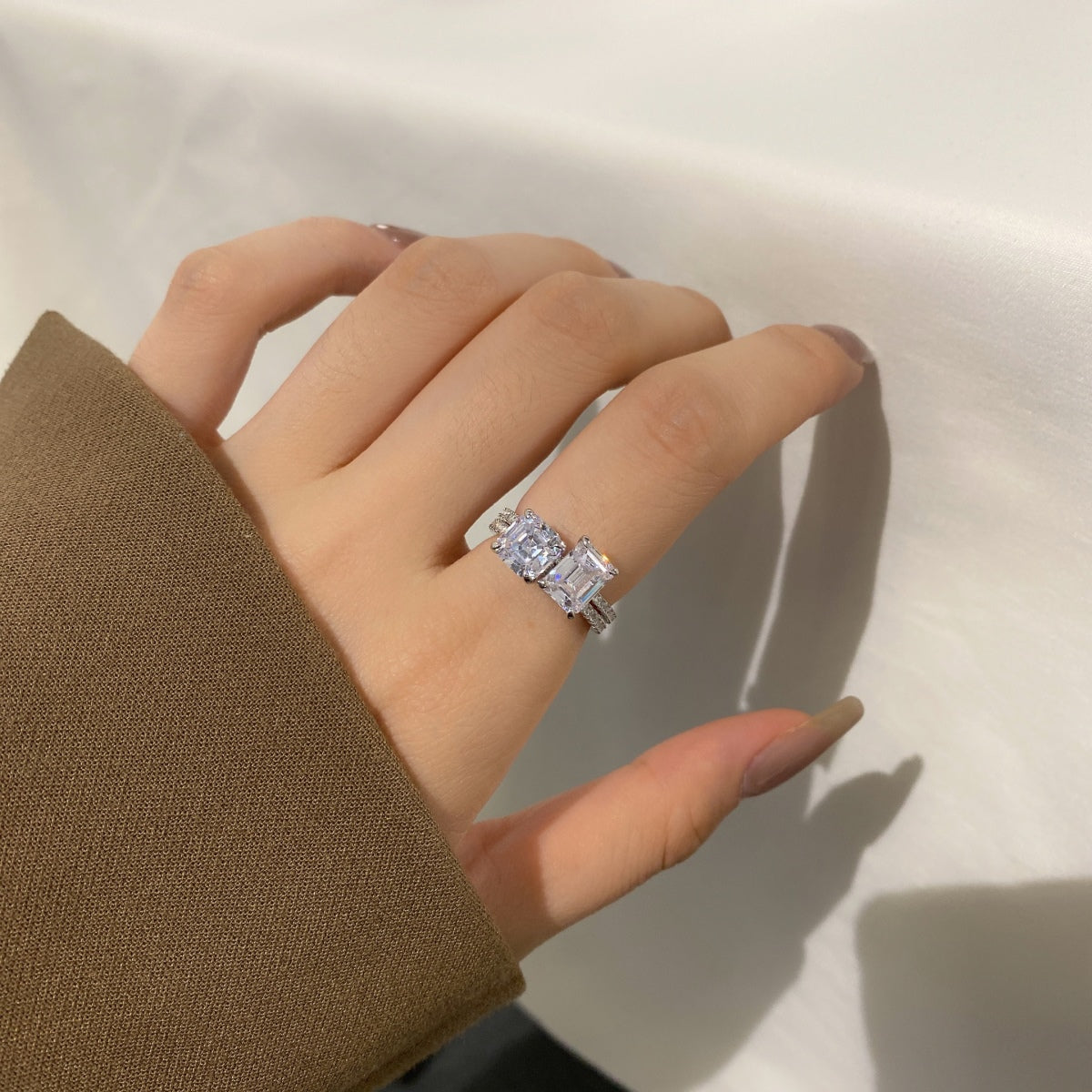 [HOT] Bague de fête scintillante et ornée de 2,0 carats, taille radiant