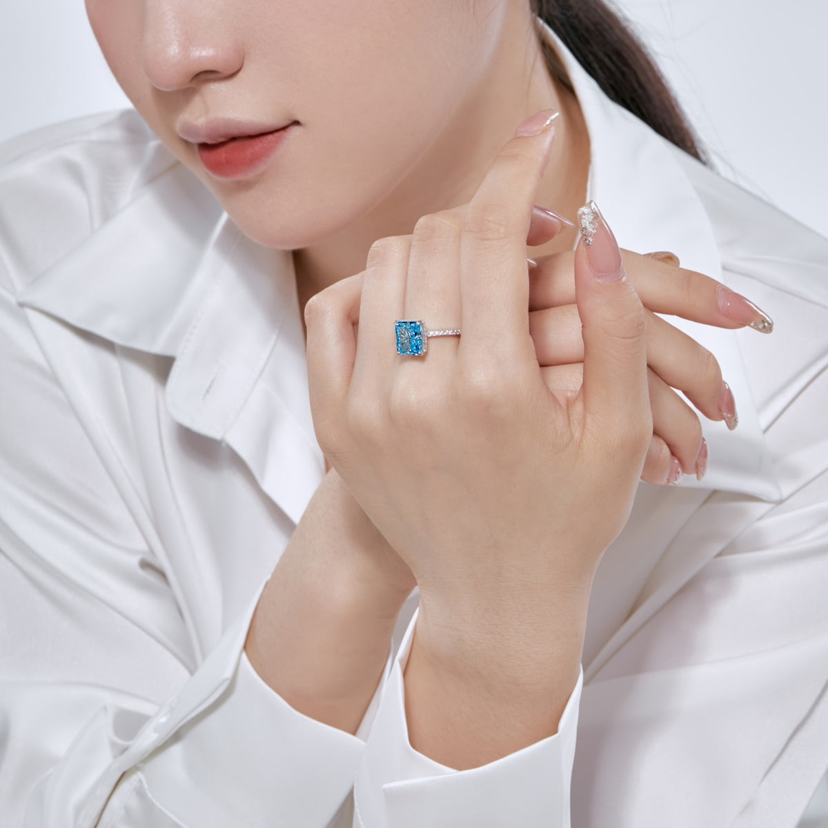 [HOT] Bague de fiançailles luxueuse de 4,0 carats