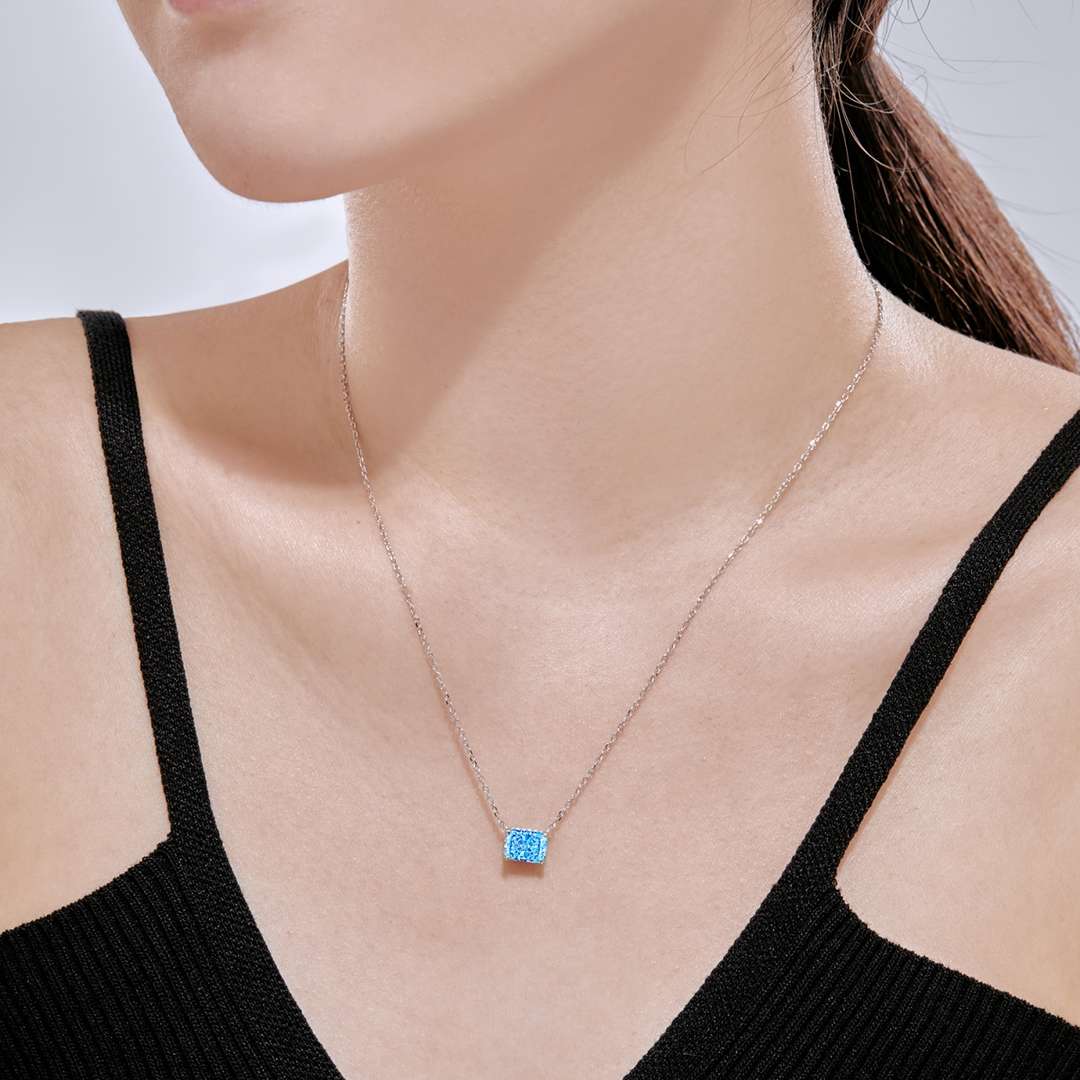 [HOT] Collier coloré de forme carrée luxueuse