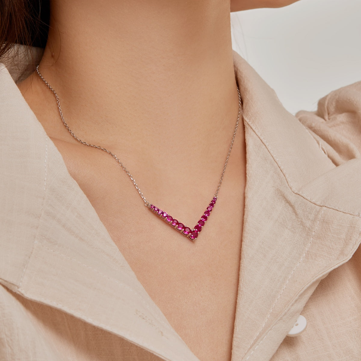 [HOT] Collier rond orné