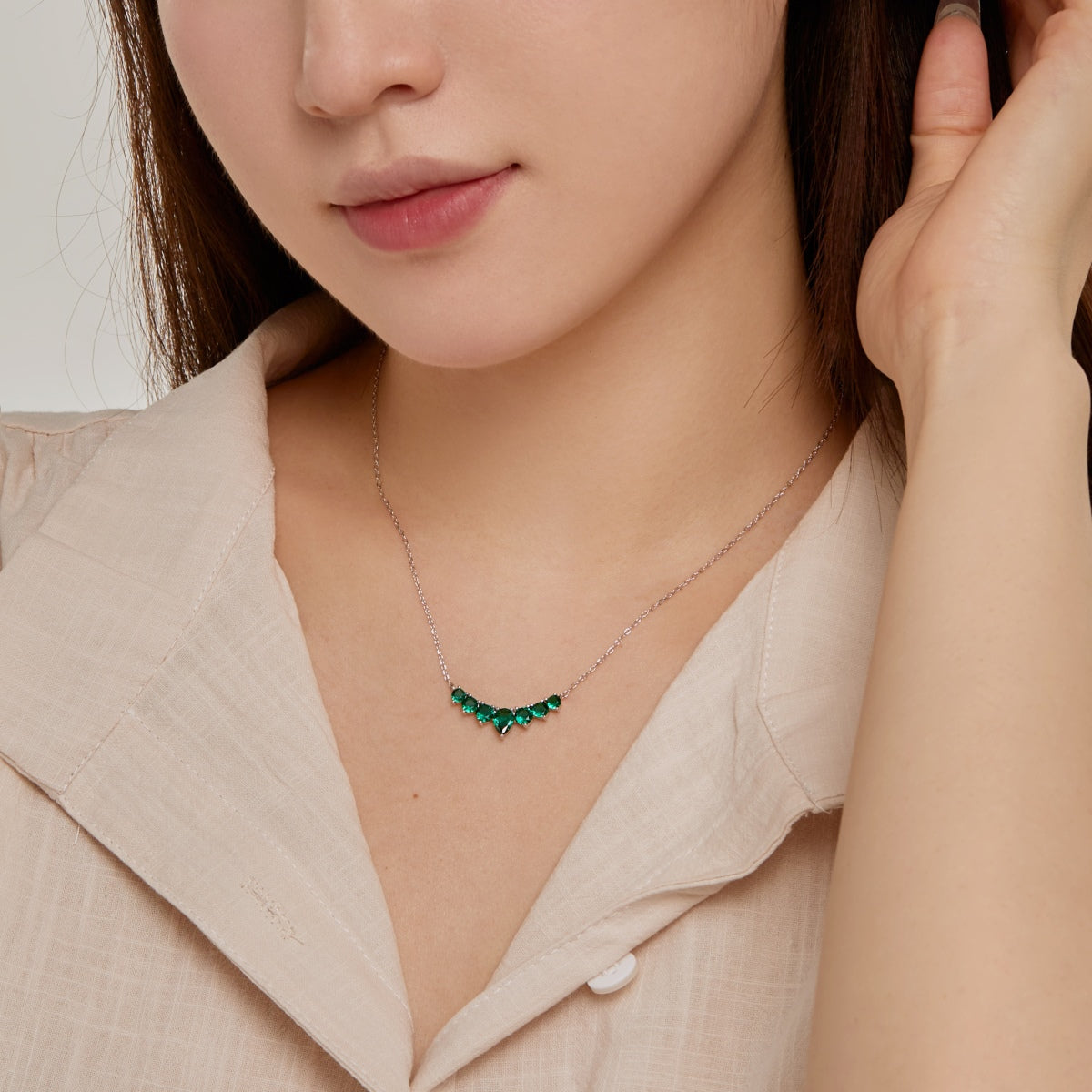 [HOT] Collier délicat en forme de cœur coloré