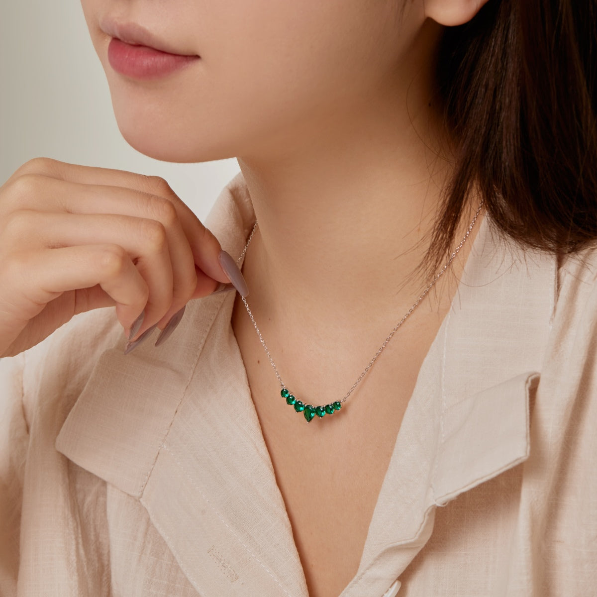 [HOT] Collier délicat en forme de cœur coloré