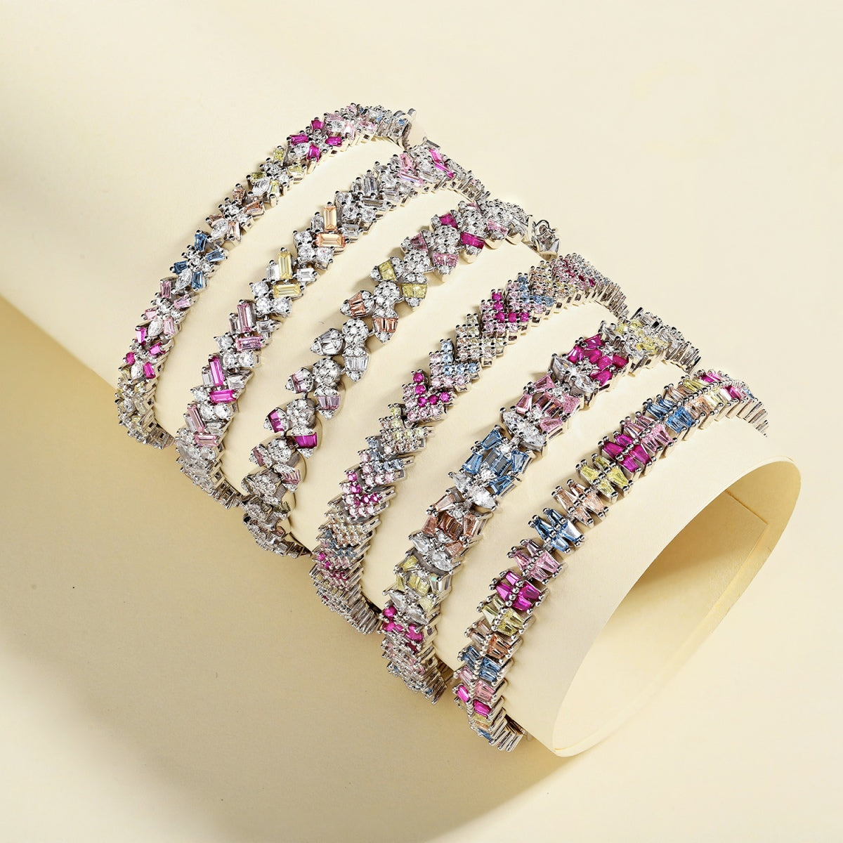 [HOT]Ornate Sparkling Round Cut Party Bracelet