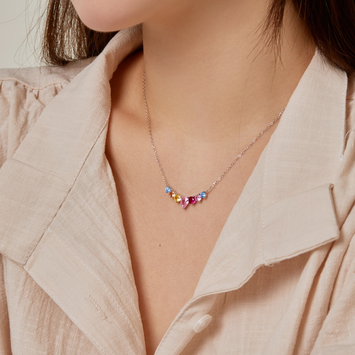 [HOT] Collier délicat en forme de cœur coloré