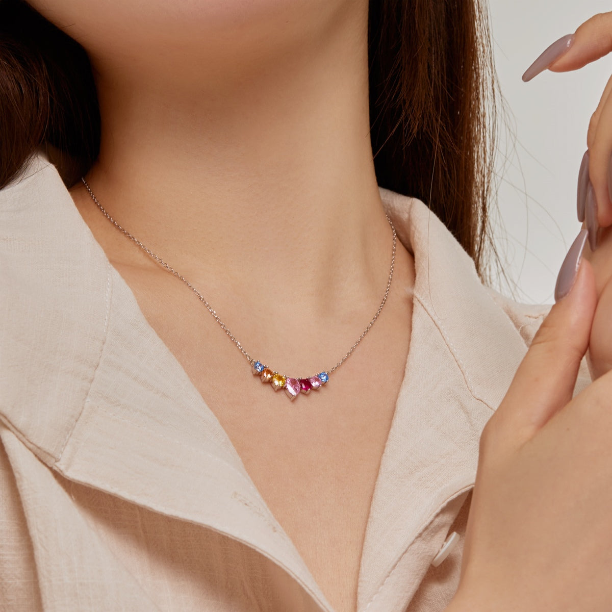 [HOT] Collier délicat en forme de cœur coloré