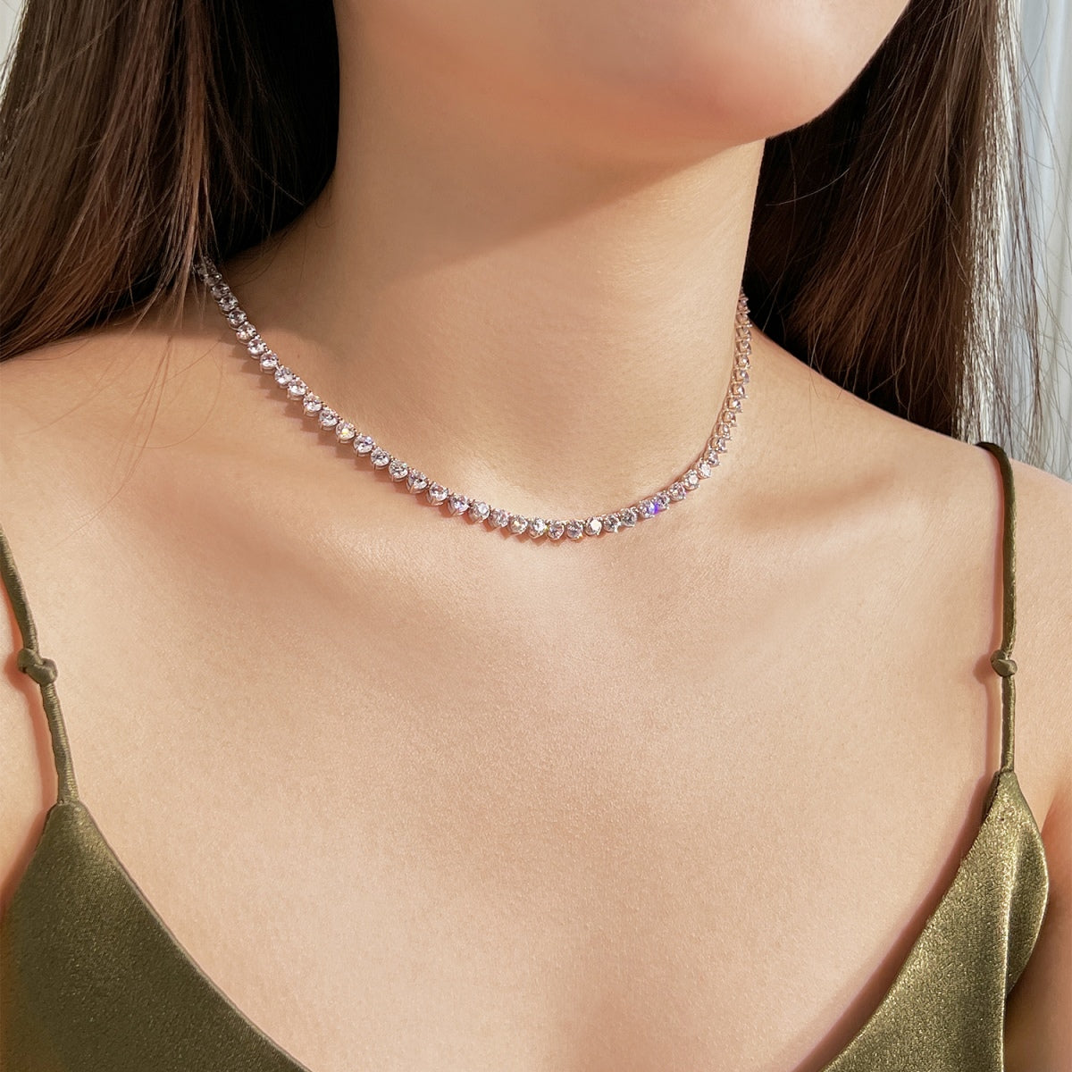 [HOT] Collier de tennis orné de cœurs taillés