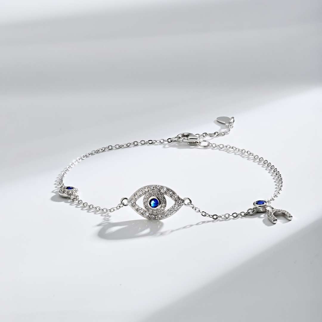 [HOT] Collier délicat en forme d'œil