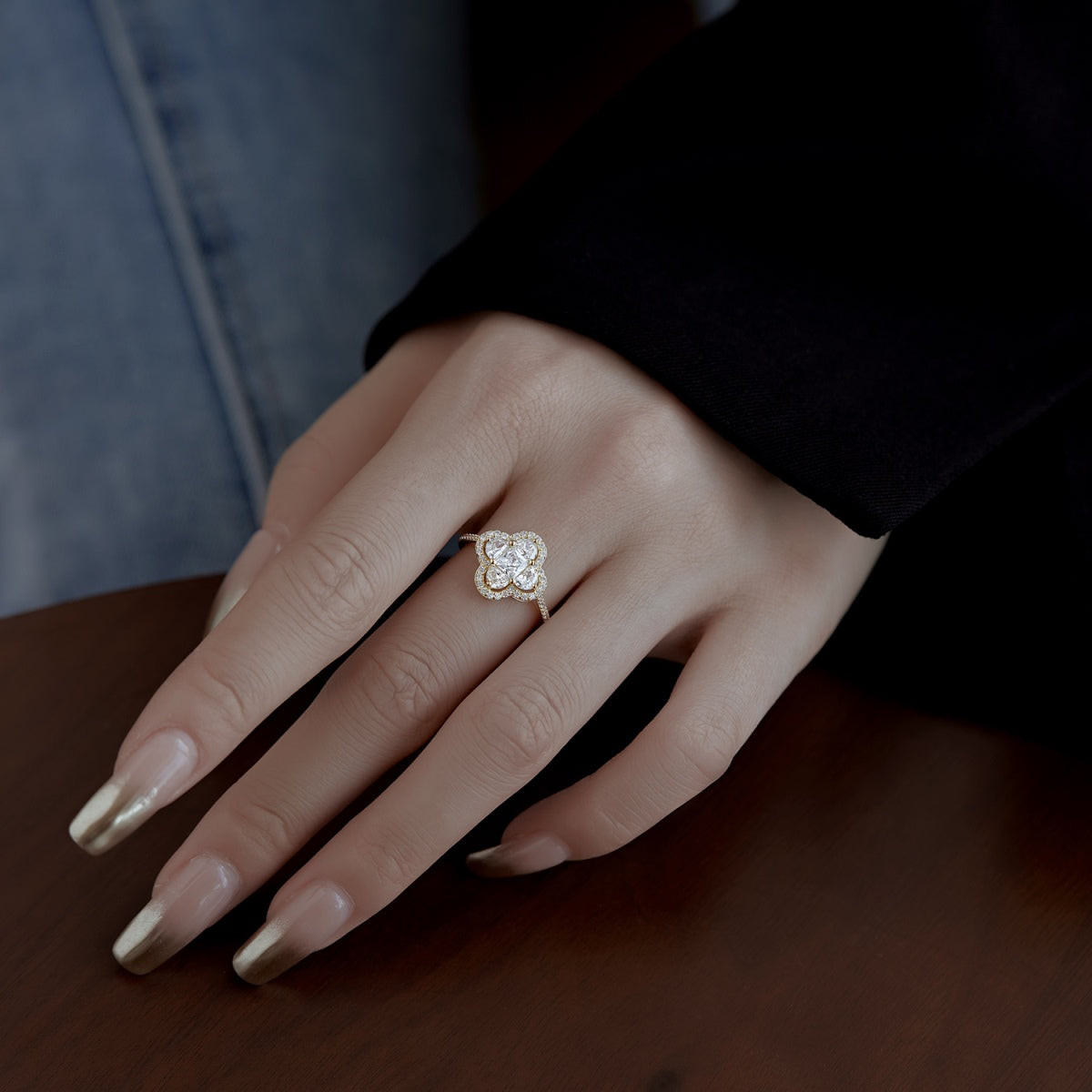 [HOT] Bague de banquet luxueuse en forme de fleur d'éternité