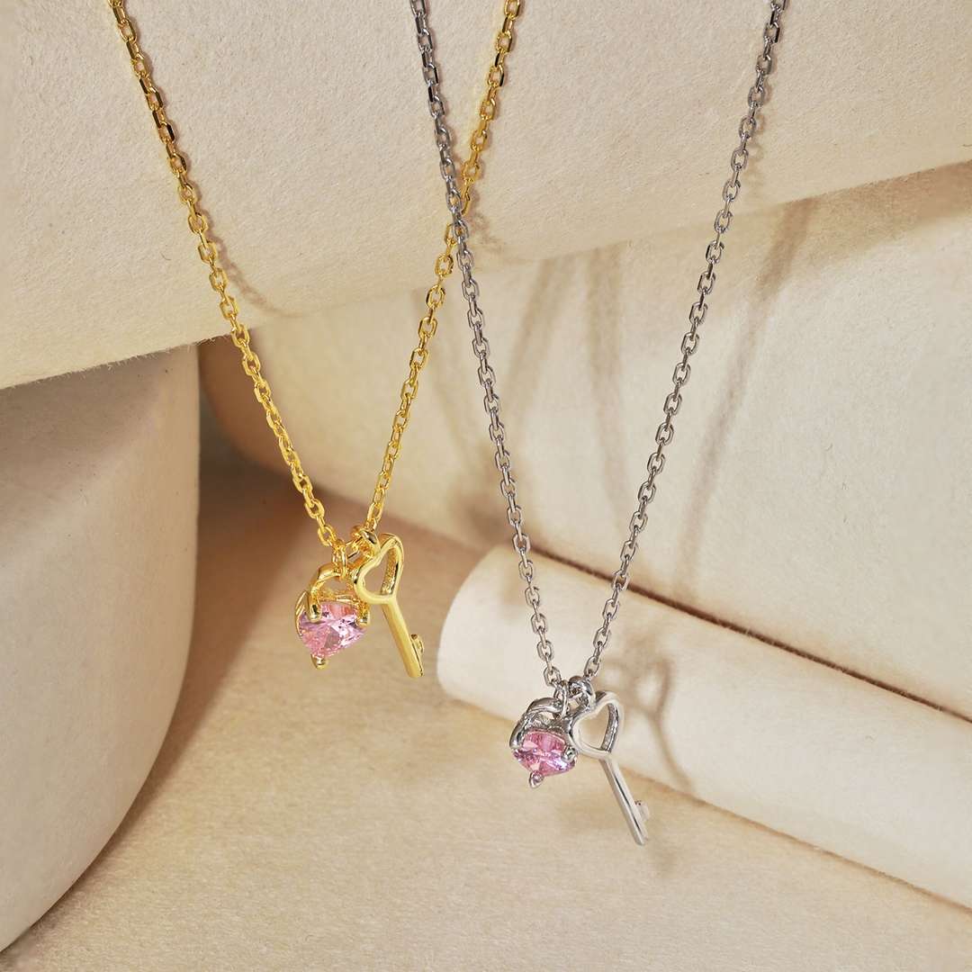 [HOT] Collier pendentif clé en forme de cœur unique