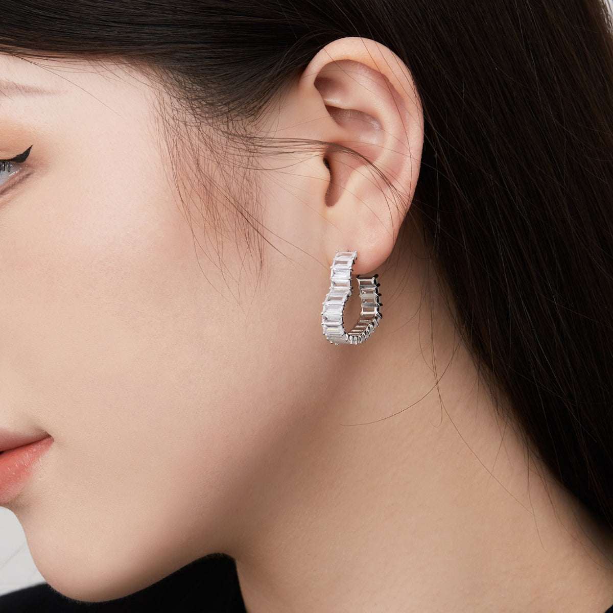 [HOT]Boucles d'oreilles découpées en forme de cœur rayonnant