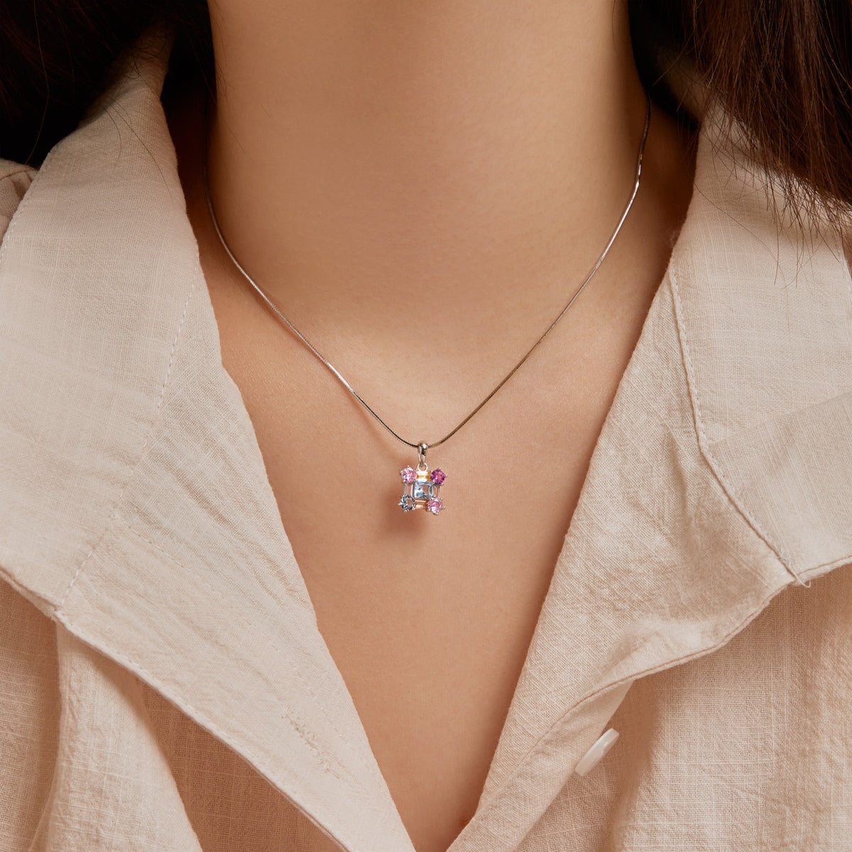 [HOT] Superbe collier multicolore