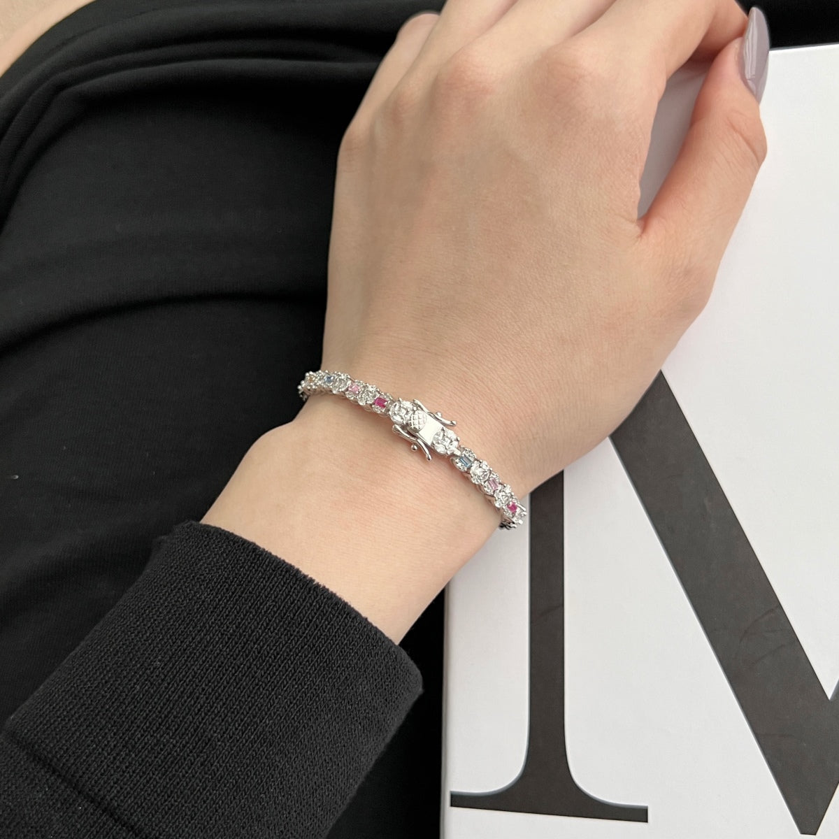 [HOT]Dazzling Radiant Multi Cut Daily Bracelet