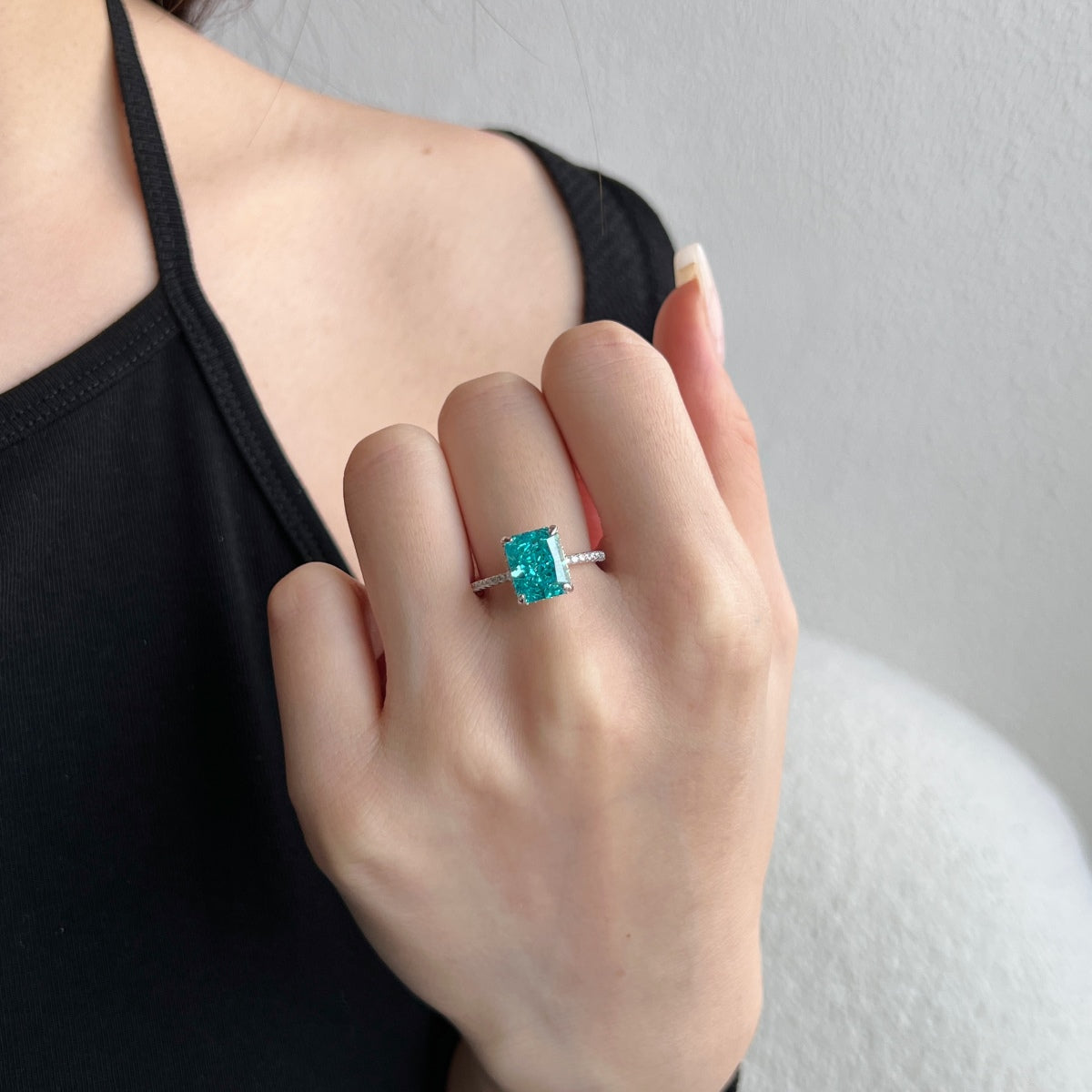 [HOT] Bague de fiançailles luxueuse de 4,0 carats