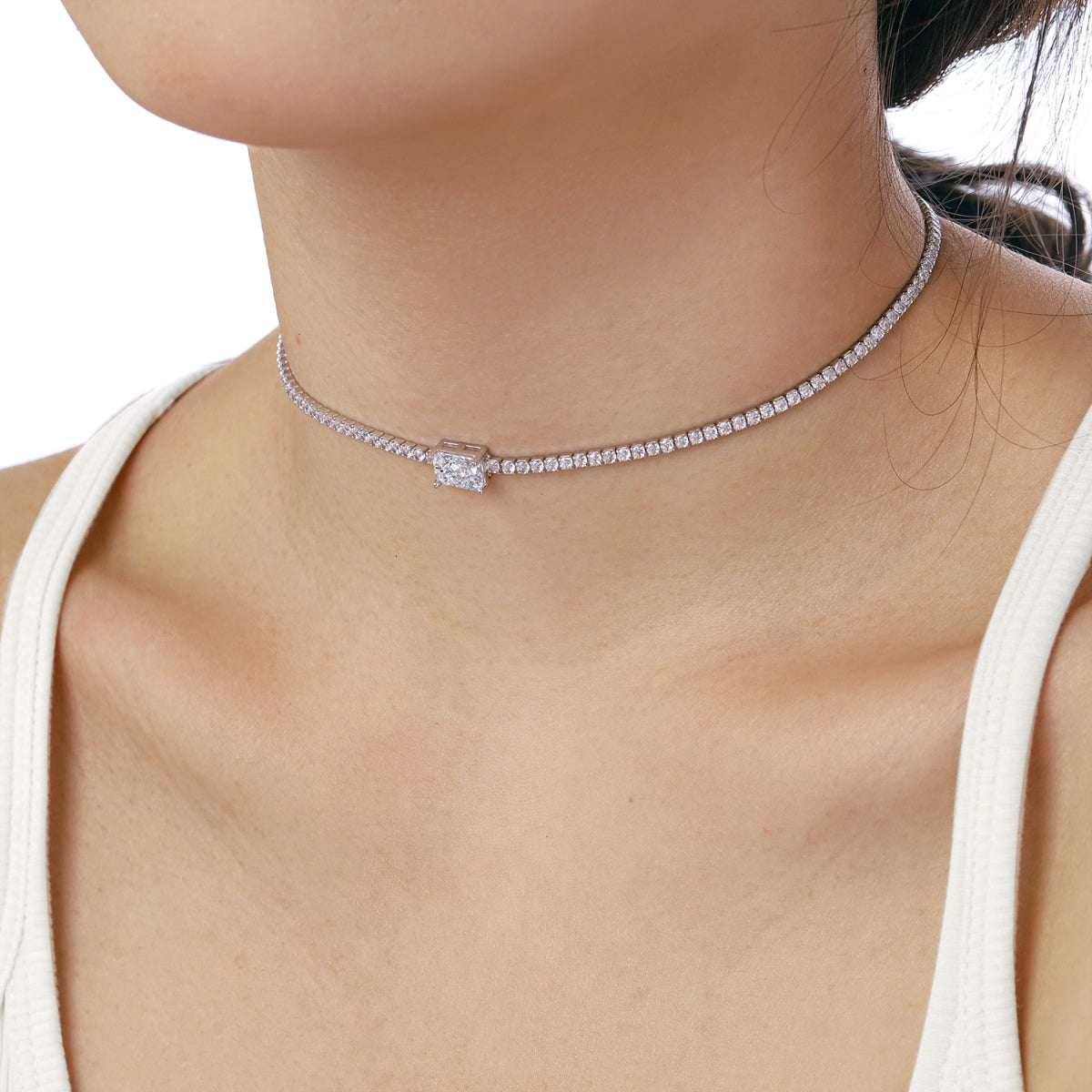 [HOT] Collier orné d'émeraude taille 2,0 carats