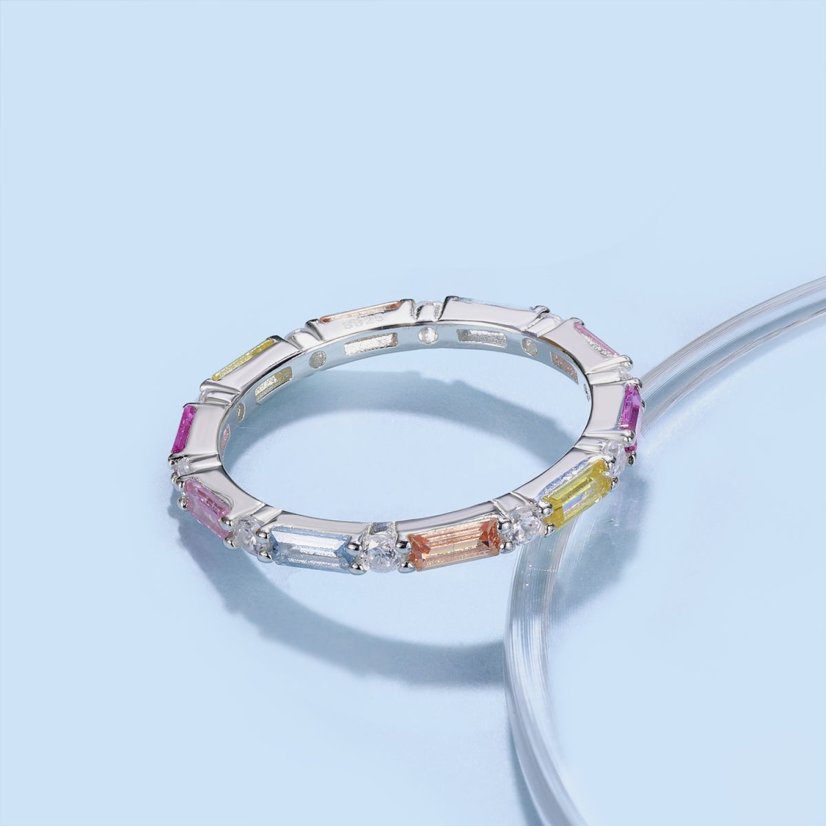 [HOT] Bague quotidienne élégante à taille radieuse Lively In Shades