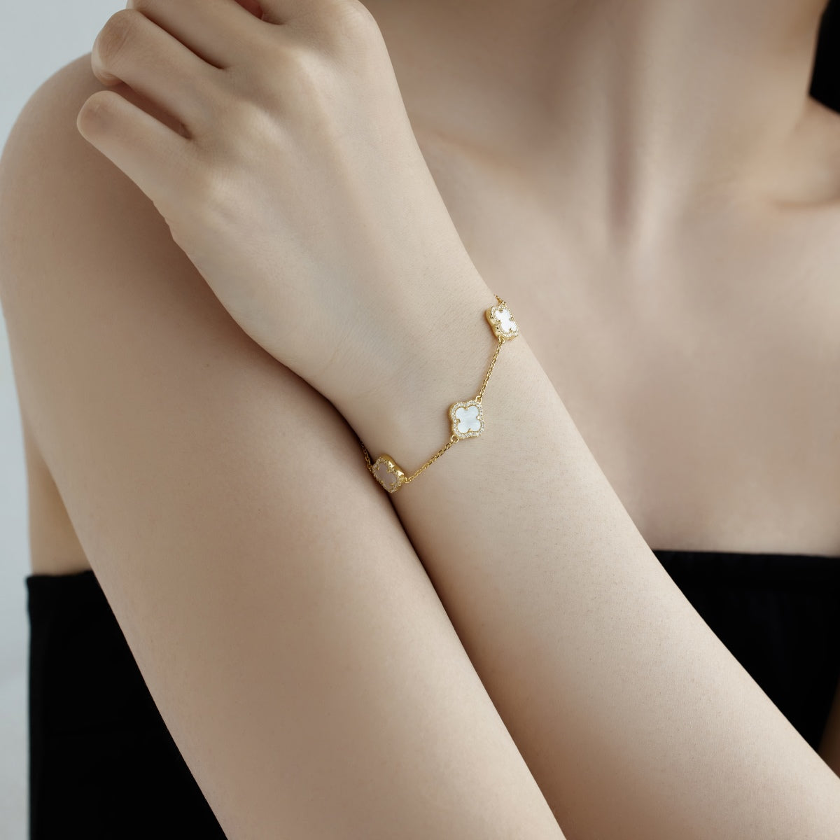 [HOT] Bracelet exquis en trèfle à quatre feuilles