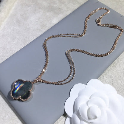 Collier Diana Clover 25 mm en or et nacre foncée avec gros trèfle