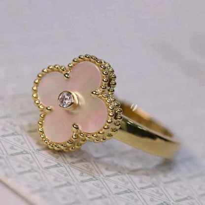 DIANA CLOVER PINK MOP RING GOLD DIAMOND