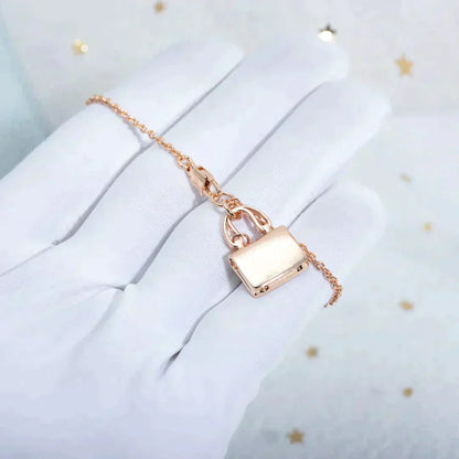 DIANA AMULETTE PEDANT ROSE GOLD NECKLACE