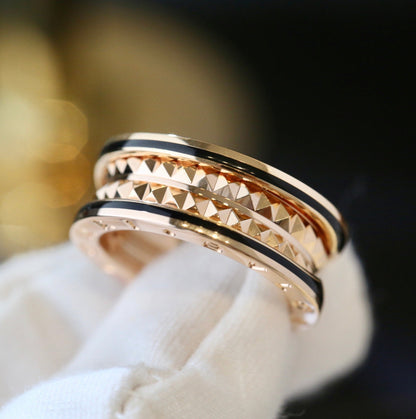 DIANA ZERO 1 GOLD BLACK CERAMIC RING