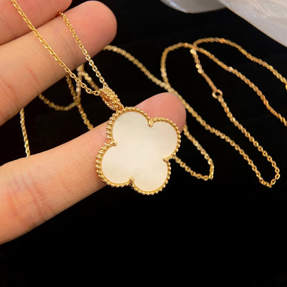 Collier avec pendentif en nacre de 25 mm et grand modèle Diana Clover