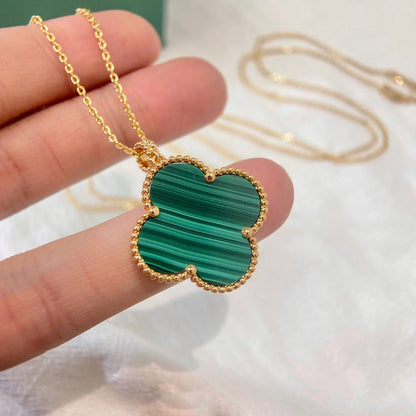 Collier en or et malachite Diana Clover 25 mm