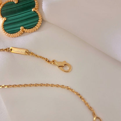 Collier en or et malachite Diana Clover 25 mm