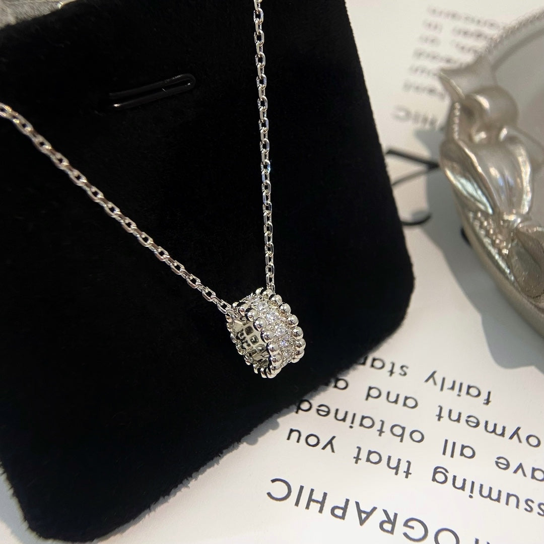COLLIER DIAMANT DIANA PERLEE 