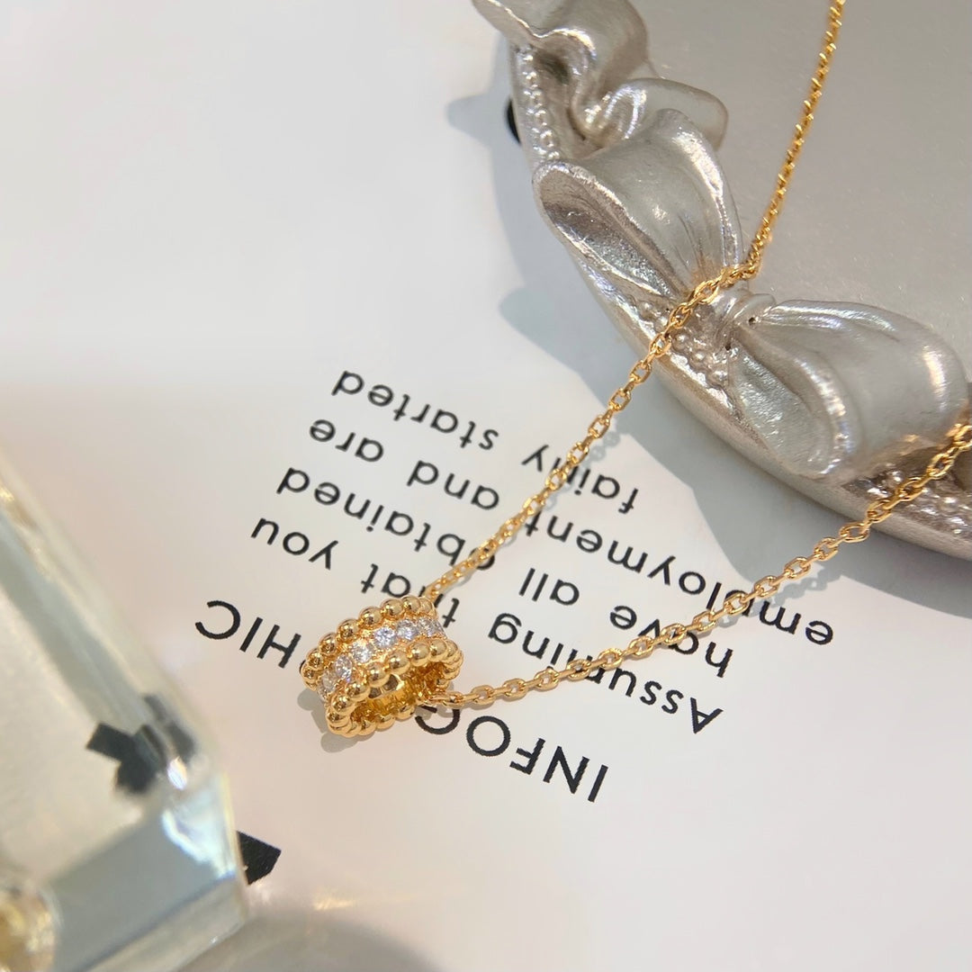 COLLIER DIAMANT DIANA PERLEE 