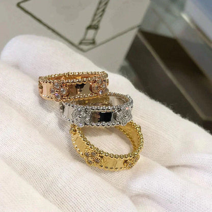 DIANA PERLEE DIAMOND RING
