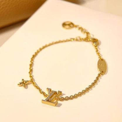 DIANA LOGO STAR MOTIF GOLD BRACELET