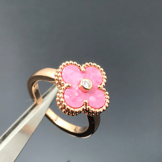 BAGUE EN OR ROSE ET RHODONITE DIANA CLOVER