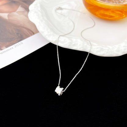 DIANA BEE MINI PEDANT DIAMOND NECKLACE