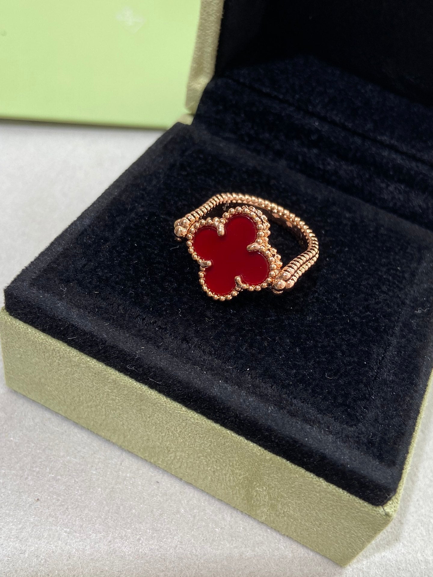 BAGUE EN OR ROSE RIVERSIBLE DIANA CLOVER