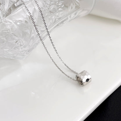 DIANA BEE MINI NECKLACE