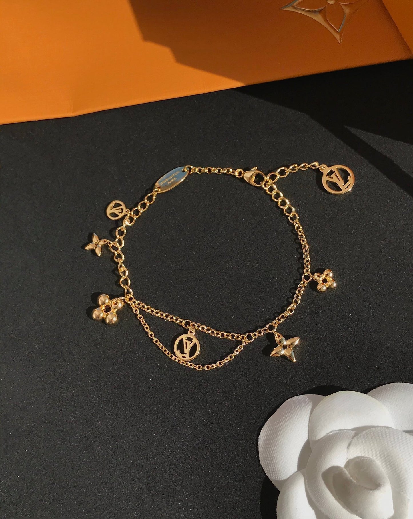 DIANA BLOOMING PINK GOLD MOP BRACELET