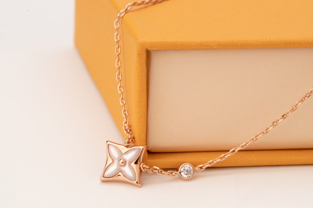 DIANA STAR PINK MOP 1 DIAMOND PINK GOLD NECKLACE